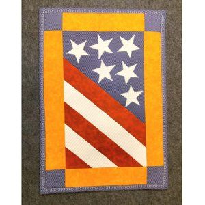 Quilted US Flag-Inspired Placemat or Wall Hanging 20 x 14 inches NEW